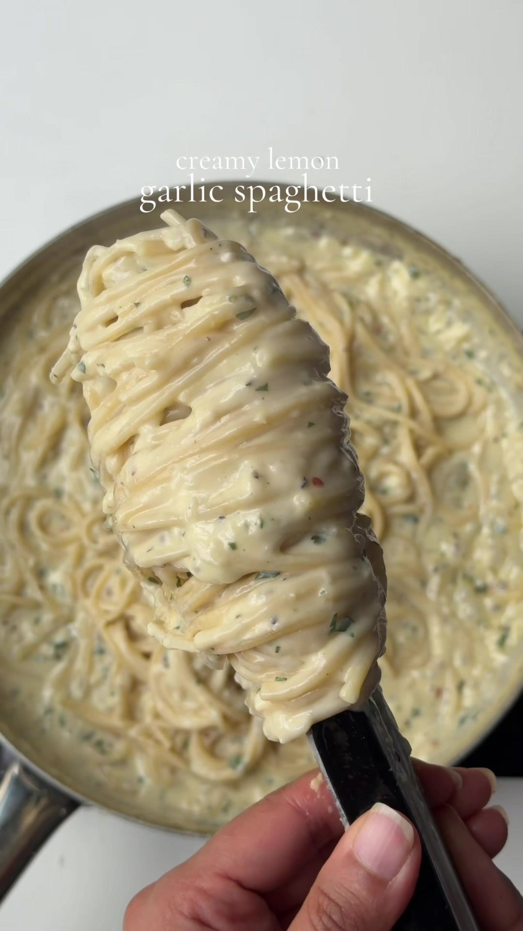 Creamy Lemon Garlic Spaghetti
